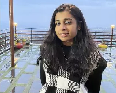 33-6767c979392be - Best Study Abroad Consultants in India Saarah Khan got admission in Univ. of Southern California student of IMFS - Best study abroad consultants