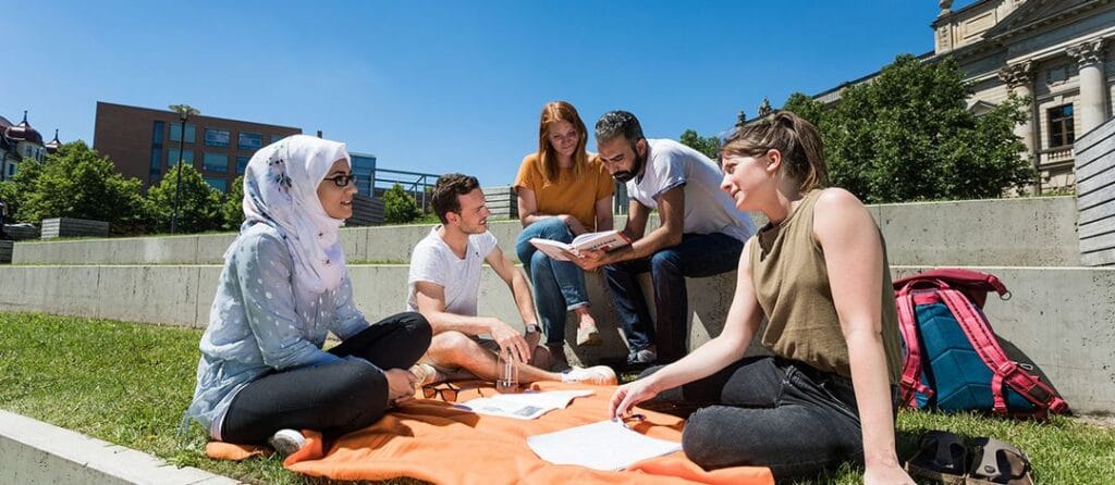 csm_2018_Campus-Beethovenstrasse_CHF_2913_UL_web_f527a0ca4b - Best Study Abroad Consultants in India Leipzig